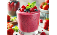 Smoothie Protéiné aux Fruits Rouges et Graines de Chia